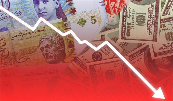 le-dollar-atteint-un-nouveau-sommet-historique-face-au-dinar-tunisien