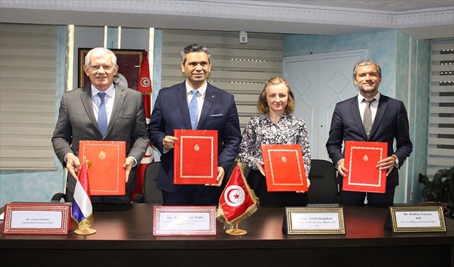France and Tunisia sign an agreement in favor of Tunisian youth without